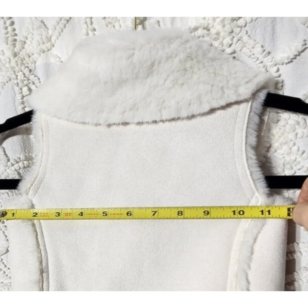 Gap Vest Toddler 2 White Faux Fur‎ Winter Warm Layering Dressy Family Pictures